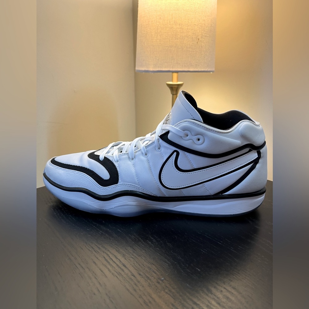 Nike Air Zoom GT Hustle 2 - Size 15 - White/Black - Limited Wears - w/Box